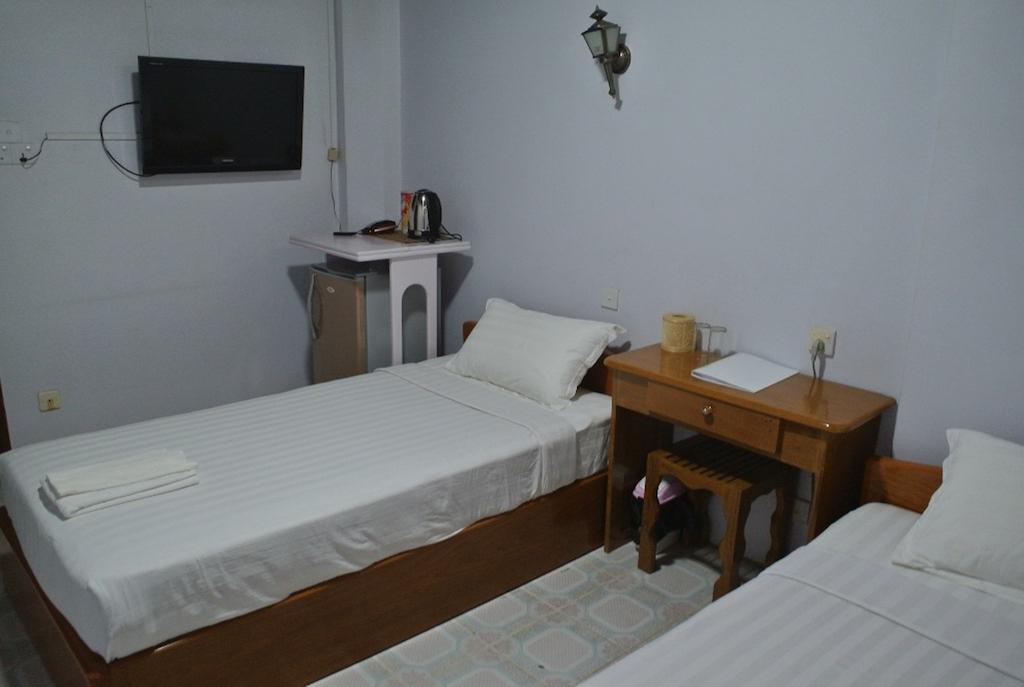 Myit Sone Hotel Mandalay Luaran gambar